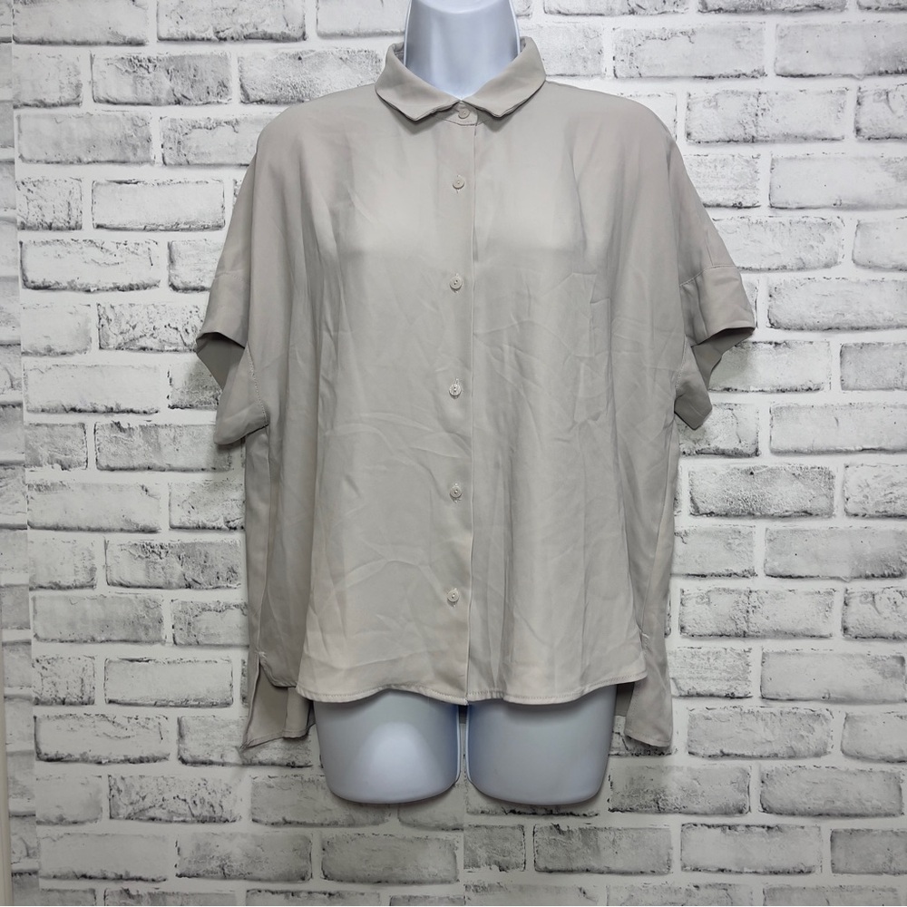 Rachel Zoe Gray Button Up Semi-Opaque Boxy Blouse NWT Medium